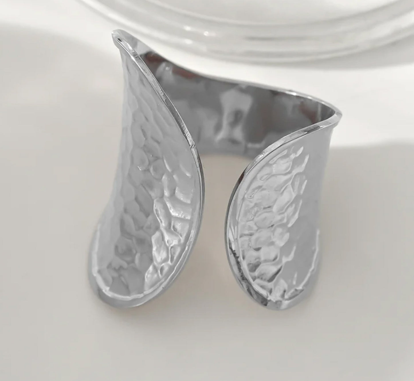 Ring breed zilver