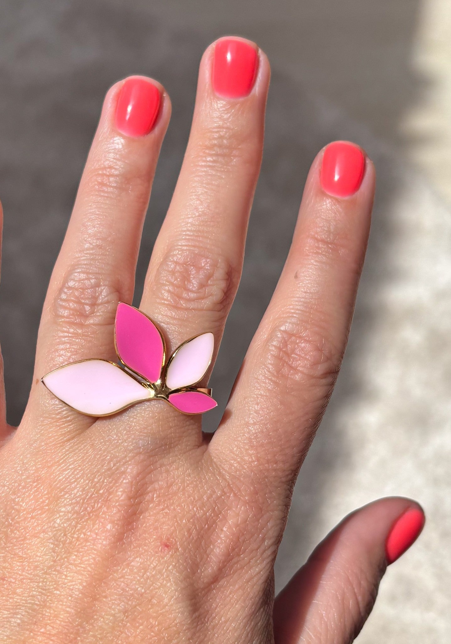 Ring bloem roze