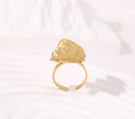 Ring organisch goud
